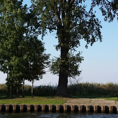 Elkes Ferienwohnung Ueckermünde
